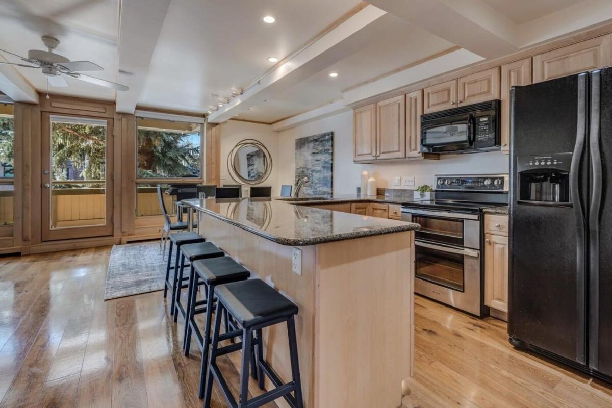 New Listing 2Br 2Ba Condo - Mountain Views Aspen Kültér fotó